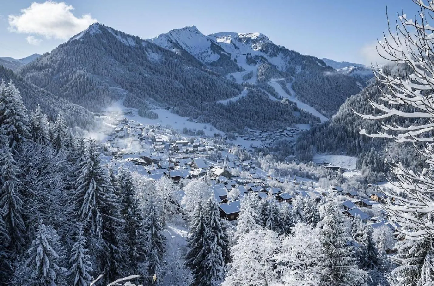 Seilles Slc3 Center & Telecabine 4Pers Chatel 0*,